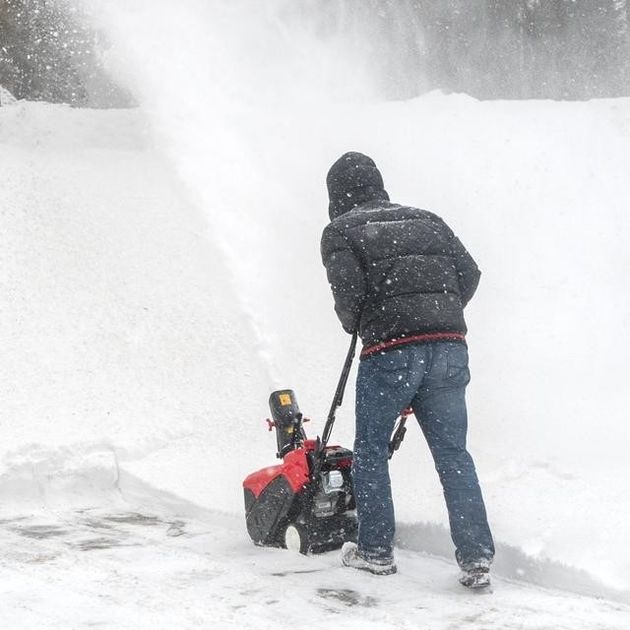Снігоприбирач бензиновий INTERTOOL SN-4000, 2.2 л.с./1.65 кВт, висота/ширина захвату 300/460 мм, фото , зображення 10 | SNABZHENIE.com.ua Снігоприбирач бензиновий INTERTOOL SN-4000, 2.2 л.с./1.65 кВт, висота/ширина захвату 300/460 мм, фото , зображення 10 | SNABZHENIE.com.ua