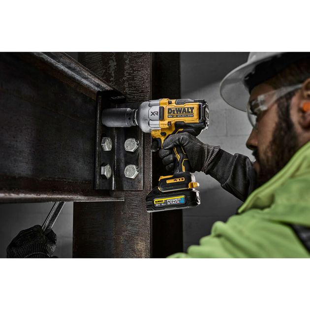 Гайковерт ударный аккумуляторный бесщёточный DeWALT DCF964NT, фото , зображення 7 | SNABZHENIE.com.ua Гайковерт ударный аккумуляторный бесщёточный DeWALT DCF964NT, фото , зображення 7 | SNABZHENIE.com.ua