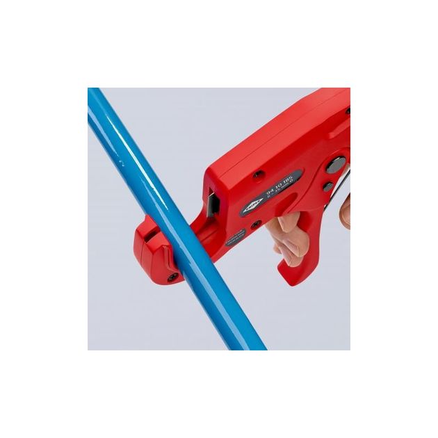 Труборез KNIPEX для пластиковых труб 94 10 185, фото , изображение 2 | SNABZHENIE.com.ua Труборез KNIPEX для пластиковых труб 94 10 185, фото , изображение 2 | SNABZHENIE.com.ua