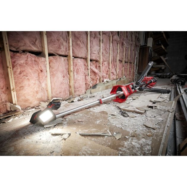 Акумуляторна високопотужна мачта освітлення з функцією зарядного пристрою M18 HOSALC-0 6000 люмен, фото , зображення 3 | SNABZHENIE.com.ua Акумуляторна високопотужна мачта освітлення з функцією зарядного пристрою M18 HOSALC-0 6000 люмен, фото , зображення 3 | SNABZHENIE.com.ua