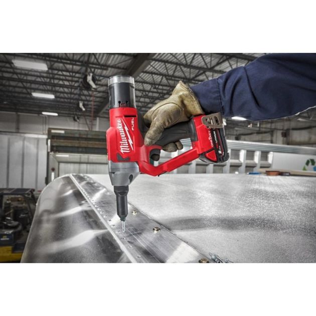 Заклепочник акумуляторний Milwaukee M18 ONEFPRT-202X 4.8 - 7.0 мм, фото , зображення 6 | SNABZHENIE.com.ua Заклепочник акумуляторний Milwaukee M18 ONEFPRT-202X 4.8 - 7.0 мм, фото , зображення 6 | SNABZHENIE.com.ua