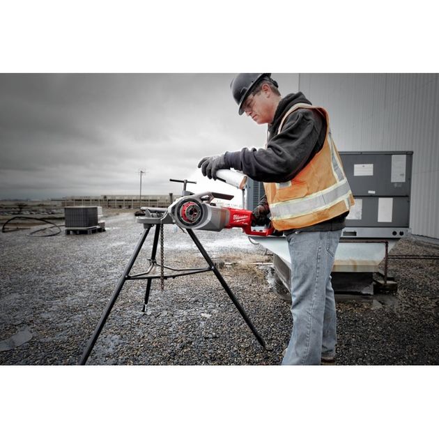 Акумуляторний різьбонарізний інструмент для труб M18 FPT2-121C, фото , зображення 7 | SNABZHENIE.com.ua Акумуляторний різьбонарізний інструмент для труб M18 FPT2-121C, фото , зображення 7 | SNABZHENIE.com.ua