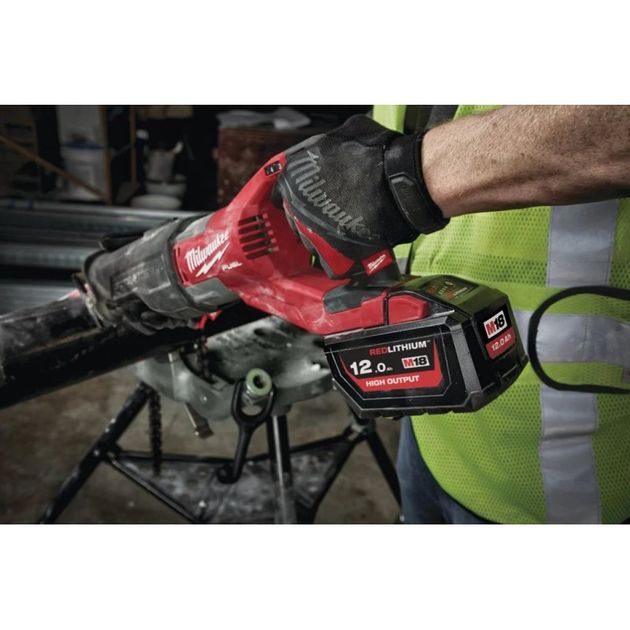 Акумулятор MILWAUKEE M18 HB12 HIGH OUTPUT™ 12.0 Ач 4932464260, фото , зображення 4 | SNABZHENIE.com.ua Акумулятор MILWAUKEE M18 HB12 HIGH OUTPUT™ 12.0 Ач 4932464260, фото , зображення 4 | SNABZHENIE.com.ua