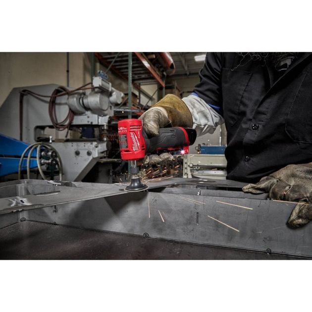 Аккумуляторная угловая шлифмашина MILWAUKEE M12FDGA-0 FUEL, фото , изображение 8 | SNABZHENIE.com.ua Аккумуляторная угловая шлифмашина MILWAUKEE M12FDGA-0 FUEL, фото , изображение 8 | SNABZHENIE.com.ua