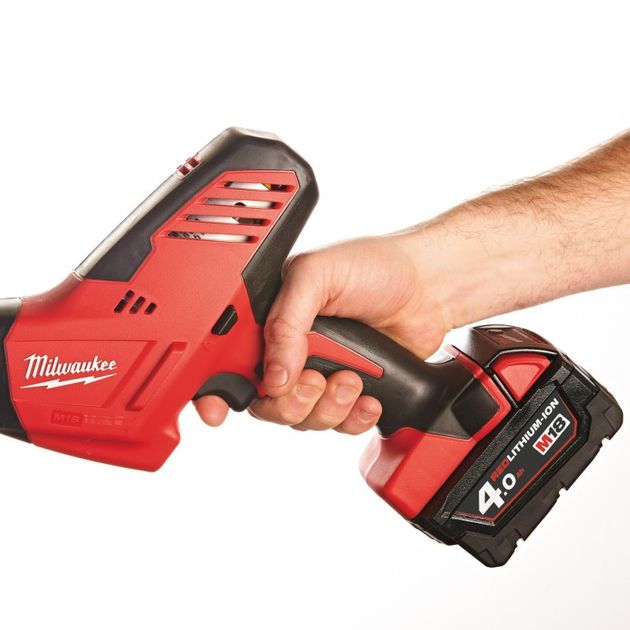 Сабельная пила аккумуляторная MILWAUKEE M18 C18 HZ-0, фото , изображение 9 | SNABZHENIE.com.ua Сабельная пила аккумуляторная MILWAUKEE M18 C18 HZ-0, фото , изображение 9 | SNABZHENIE.com.ua