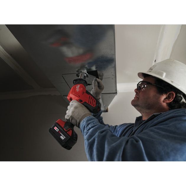 Акумуляторна сабельна пила MILWAUKEE HACKZALL M18 C18 HZ-402B 4933441340, фото , зображення 4 | SNABZHENIE.com.ua