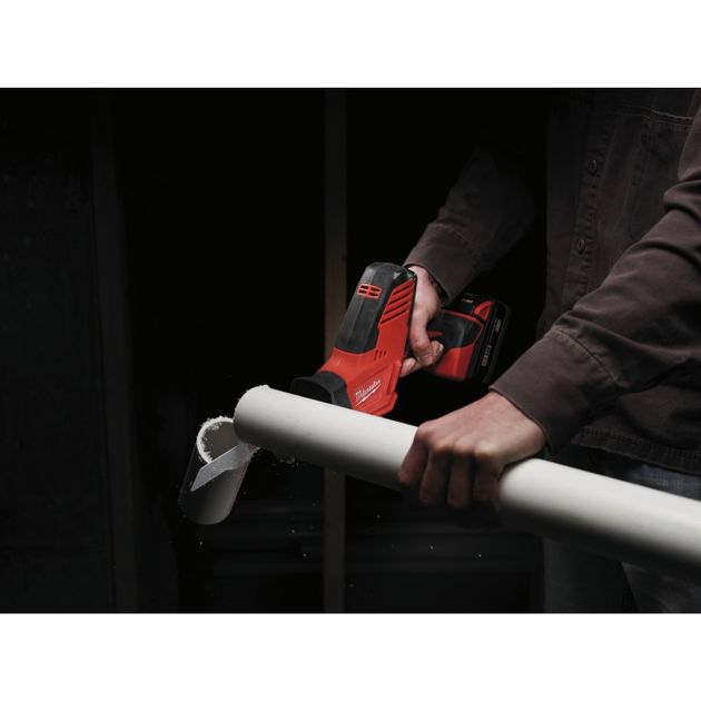 Акумуляторна сабельна пила MILWAUKEE HACKZALL M18 C18 HZ-402B 4933441340, фото , зображення 5 | SNABZHENIE.com.ua