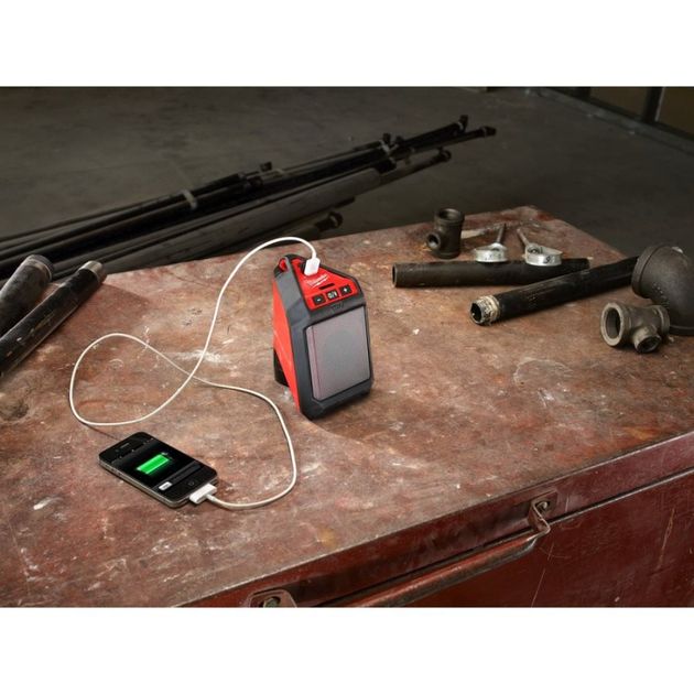 Динамік акумуляторний BLUETOOTH MILWAUKEE M12 JSSP-0 4933448380, фото , зображення 4 | SNABZHENIE.com.ua Динамік акумуляторний BLUETOOTH MILWAUKEE M12 JSSP-0 4933448380, фото , зображення 4 | SNABZHENIE.com.ua