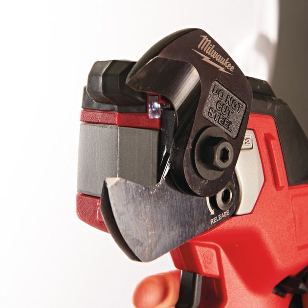 Кабелеріз акумуляторний до 32 мм M12 CC-0 4933431600 MILWAUKEE, фото , зображення 2 | SNABZHENIE.com.ua Кабелеріз акумуляторний до 32 мм M12 CC-0 4933431600 MILWAUKEE, фото , зображення 2 | SNABZHENIE.com.ua