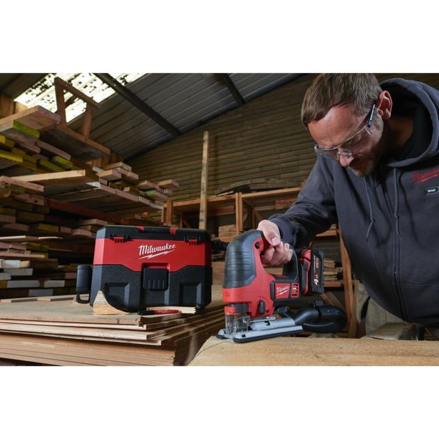 Лобзик аккумуляторный MILWAUKEE M18 BJS-402C 4933451389, фото , изображение 5 | SNABZHENIE.com.ua Лобзик аккумуляторный MILWAUKEE M18 BJS-402C 4933451389, фото , изображение 5 | SNABZHENIE.com.ua