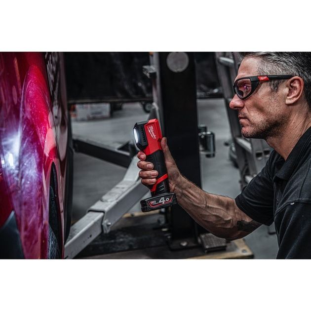 Фонарь для цветоподбора аккумуляторный MILWAUKEE M12 CML-401, фото , изображение 10 | SNABZHENIE.com.ua Фонарь для цветоподбора аккумуляторный MILWAUKEE M12 CML-401, фото , изображение 10 | SNABZHENIE.com.ua