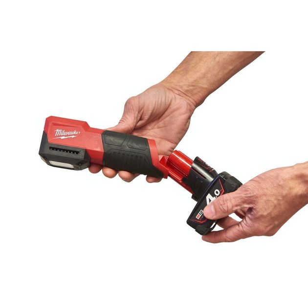Фонарь для цветоподбора аккумуляторный MILWAUKEE M12 CML-401, фото , изображение 3 | SNABZHENIE.com.ua Фонарь для цветоподбора аккумуляторный MILWAUKEE M12 CML-401, фото , изображение 3 | SNABZHENIE.com.ua