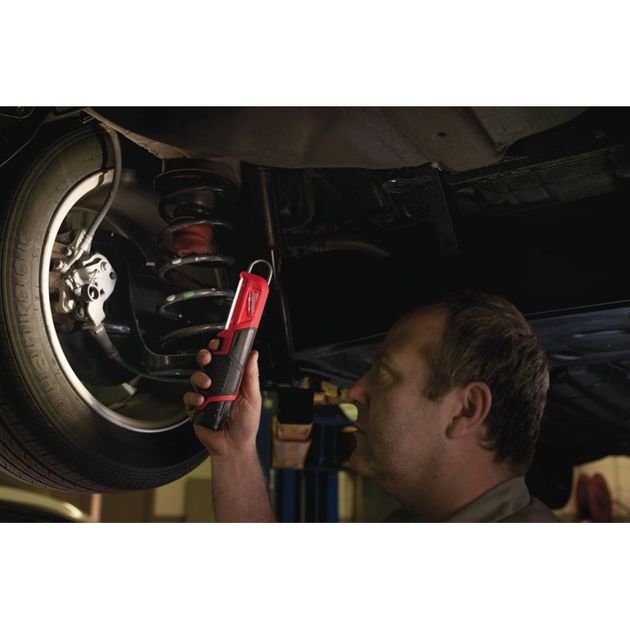 Фонарь аккумуляторный светодиодный MILWAUKEE M12 SL-0 4932430178, фото , изображение 4 | SNABZHENIE.com.ua Фонарь аккумуляторный светодиодный MILWAUKEE M12 SL-0 4932430178, фото , изображение 4 | SNABZHENIE.com.ua
