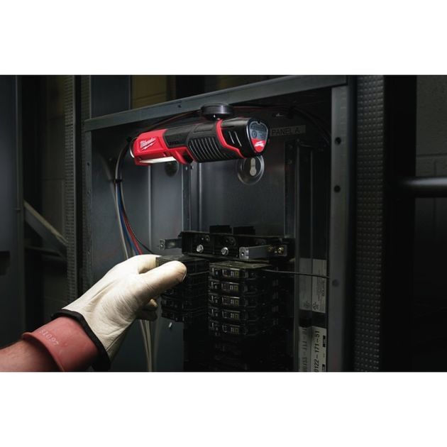 Фонарь аккумуляторный светодиодный MILWAUKEE M12 SL-0 4932430178, фото , изображение 3 | SNABZHENIE.com.ua Фонарь аккумуляторный светодиодный MILWAUKEE M12 SL-0 4932430178, фото , изображение 3 | SNABZHENIE.com.ua