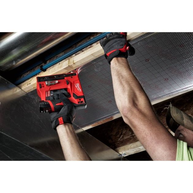 Степлер скобозабивний акумуляторний MILWAUKEE M12 BST-202X 4933459635, фото , зображення 6 | SNABZHENIE.com.ua