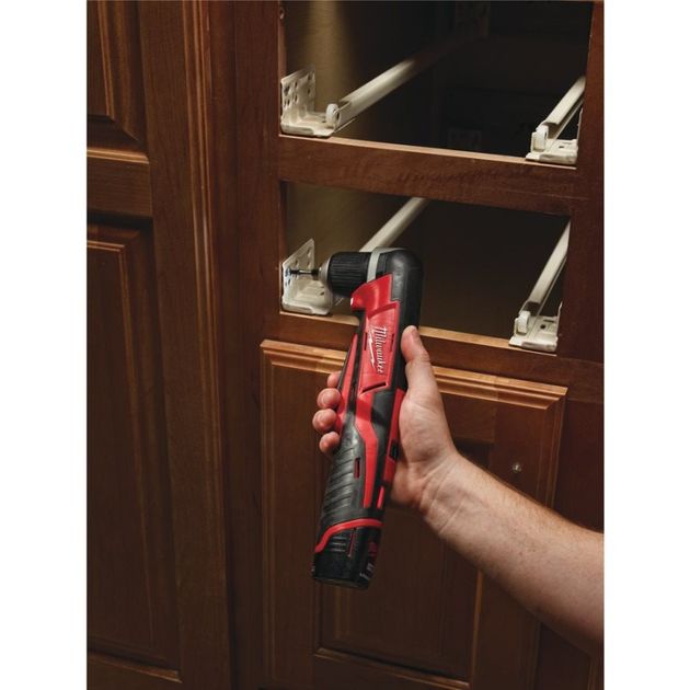 Акумуляторний кутовий шуруповерт MILWAUKEE C12 RAD-202В 4933441215, крут. момент 12 Нм, фото , зображення 10 | SNABZHENIE.com.ua