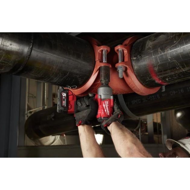 Гайковерт висококрутний MILWAUKEE 1/2 (1491 Нм) з піном M18 FHIWP12-502X FUEL (2 акумулятори + ЗУ), фото , зображення 6 | SNABZHENIE.com.ua Гайковерт висококрутний MILWAUKEE 1/2 (1491 Нм) з піном M18 FHIWP12-502X FUEL (2 акумулятори + ЗУ), фото , зображення 6 | SNABZHENIE.com.ua