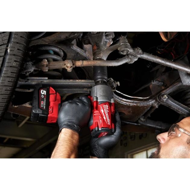 Гайковерт высокомоментный MILWAUKEE 1/2" 1898 Нм M18 FHIWF12-0X FUEL™, фото , изображение 10 | SNABZHENIE.com.ua Гайковерт высокомоментный MILWAUKEE 1/2" 1898 Нм M18 FHIWF12-0X FUEL™, фото , изображение 10 | SNABZHENIE.com.ua