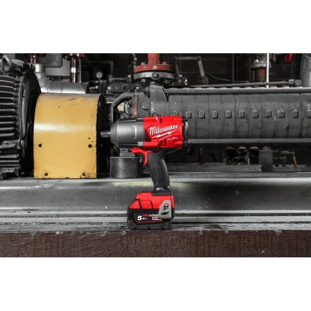 Гайковерт высокомоментный MILWAUKEE 1/2" 1898 Нм M18 FHIWF12-0X FUEL™, фото , изображение 9 | SNABZHENIE.com.ua Гайковерт высокомоментный MILWAUKEE 1/2" 1898 Нм M18 FHIWF12-0X FUEL™, фото , изображение 9 | SNABZHENIE.com.ua