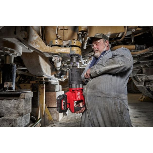 Гайковерт высокомоментный 1'' MILWAUKEE M18 FUEL ONEFHIWF1DS-0C, фото , изображение 10 | SNABZHENIE.com.ua Гайковерт высокомоментный 1'' MILWAUKEE M18 FUEL ONEFHIWF1DS-0C, фото , изображение 10 | SNABZHENIE.com.ua