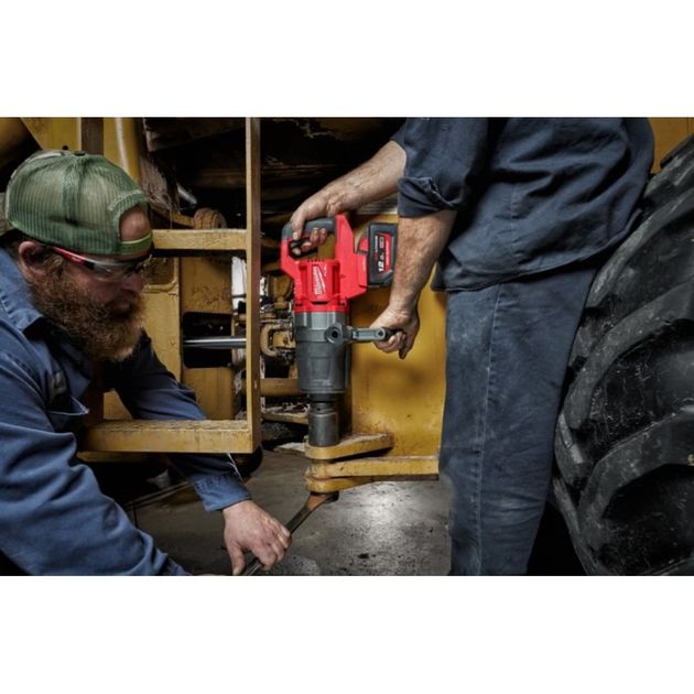 Гайковерт высокомоментный 1'' MILWAUKEE M18 FUEL ONEFHIWF1DS-0C, фото , изображение 8 | SNABZHENIE.com.ua Гайковерт высокомоментный 1'' MILWAUKEE M18 FUEL ONEFHIWF1DS-0C, фото , изображение 8 | SNABZHENIE.com.ua