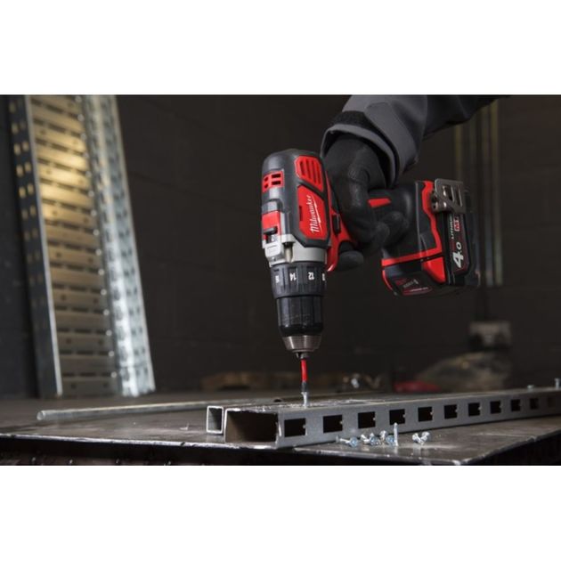Дрель-шуруповерт MILWAUKEE M18 BDD-202C, крутящий момент 50 Нм, фото , изображение 8 | SNABZHENIE.com.ua