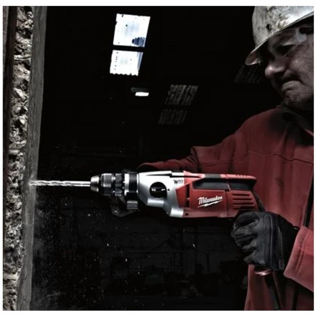 Дрель ударна MILWAUKEE PD2E 24 R 4933419595, крутний момент 60 Нм, фото , зображення 4 | SNABZHENIE.com.ua Дрель ударна MILWAUKEE PD2E 24 R 4933419595, крутний момент 60 Нм, фото , зображення 4 | SNABZHENIE.com.ua