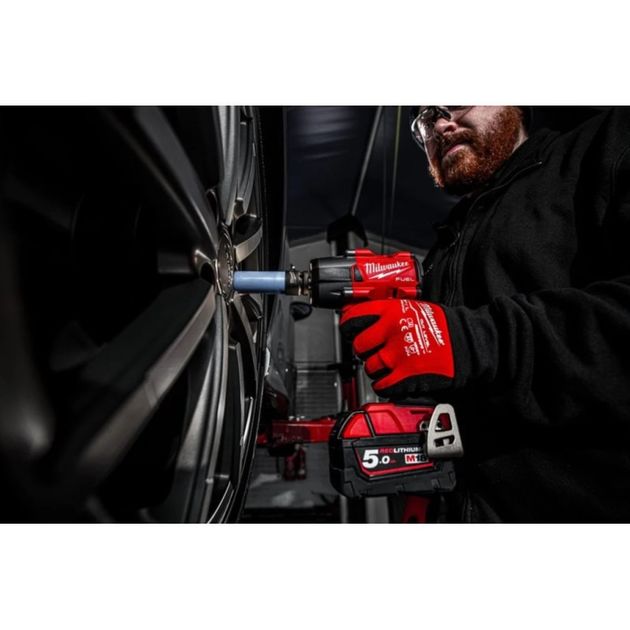 Гайковерт високопотужний MILWAUKEE 1/2 (881 Нм) з фіксацією піном M18 FUEL FMTIW2P12-0X (каркас), фото , зображення 10 | SNABZHENIE.com.ua Гайковерт високопотужний MILWAUKEE 1/2 (881 Нм) з фіксацією піном M18 FUEL FMTIW2P12-0X (каркас), фото , зображення 10 | SNABZHENIE.com.ua