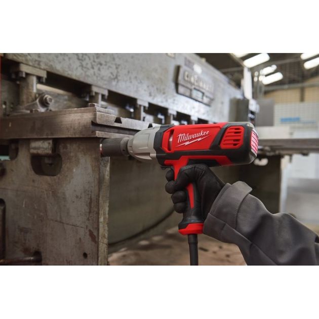 Гайковерт ударный 1/2 MILWAUKEE IPWE 400 R, 400 Нм, 4933451524, фото , изображение 8 | SNABZHENIE.com.ua Гайковерт ударный 1/2 MILWAUKEE IPWE 400 R, 400 Нм, 4933451524, фото , изображение 8 | SNABZHENIE.com.ua