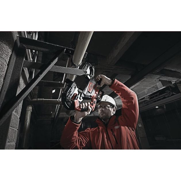 Ленточная пила MILWAUKEE M18 FUEL CBS125-0 по металлу, фото , изображение 6 | SNABZHENIE.com.ua Ленточная пила MILWAUKEE M18 FUEL CBS125-0 по металлу, фото , изображение 6 | SNABZHENIE.com.ua