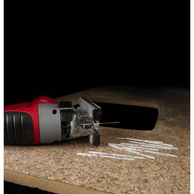 Лобзик MILWAUKEE JSPE 135 TX з грибоподібною рукояткою 4933381230, фото , зображення 6 | SNABZHENIE.com.ua Лобзик MILWAUKEE JSPE 135 TX з грибоподібною рукояткою 4933381230, фото , зображення 6 | SNABZHENIE.com.ua