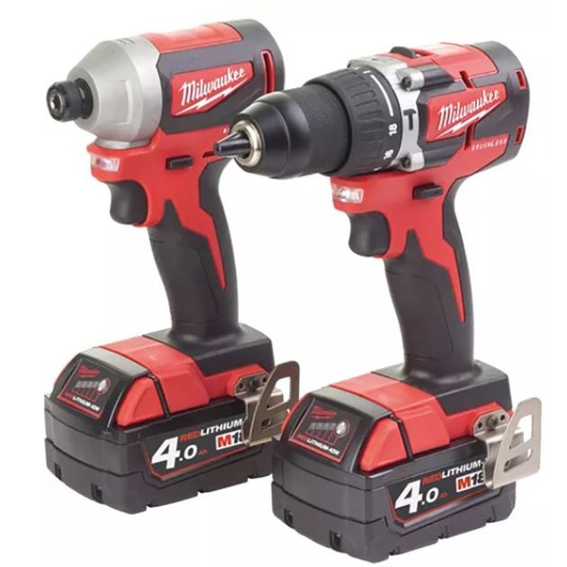 Набор из двух бесщеточных аккумуляторных инструментов M18 CBLPP2A-402C MILWAUKEE, фото , изображение 2 | SNABZHENIE.com.ua Набор из двух бесщеточных аккумуляторных инструментов M18 CBLPP2A-402C MILWAUKEE, фото , изображение 2 | SNABZHENIE.com.ua