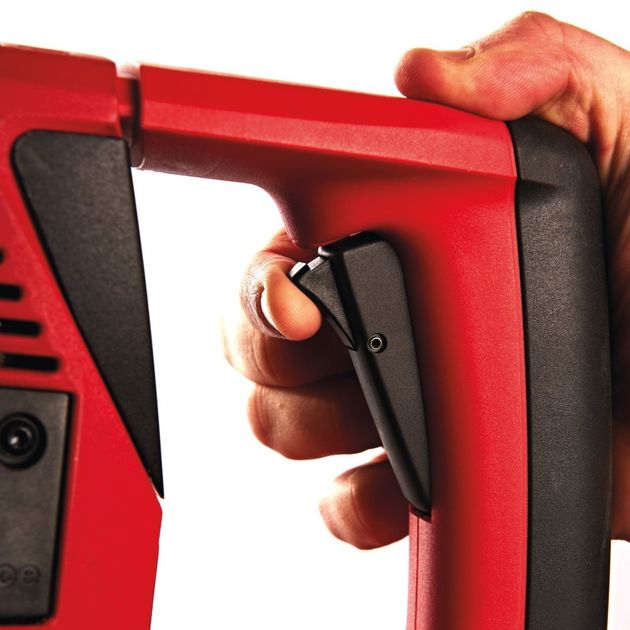 Отбойний молоток MILWAUKEE PCE 3 4933384300, фото , зображення 4 | SNABZHENIE.com.ua Отбойний молоток MILWAUKEE PCE 3 4933384300, фото , зображення 4 | SNABZHENIE.com.ua