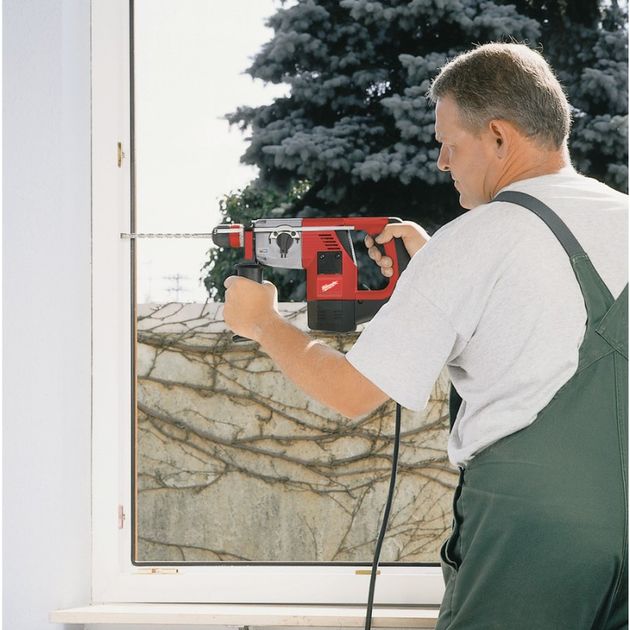 Перфоратор MILWAUKEE SDS-Plus PLH 32 XE, 3,8 Дж, 4933400069, фото , изображение 2 | SNABZHENIE.com.ua Перфоратор MILWAUKEE SDS-Plus PLH 32 XE, 3,8 Дж, 4933400069, фото , изображение 2 | SNABZHENIE.com.ua