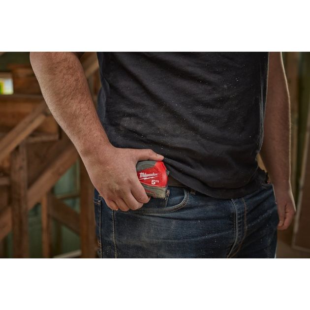 Рулетка Pro Compact MILWAUKEE 5м (25мм), фото , изображение 5 | SNABZHENIE.com.ua Рулетка Pro Compact MILWAUKEE 5м (25мм), фото , изображение 5 | SNABZHENIE.com.ua
