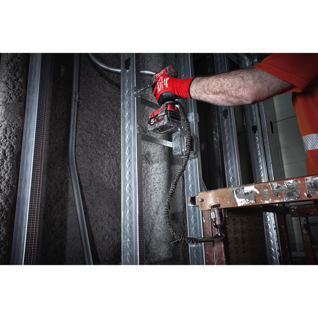 Страхувальний еластичний строп для електроінструмента вагою до 6.8 кг 4932471352 MILWAUKEE, фото , зображення 4 | SNABZHENIE.com.ua Страхувальний еластичний строп для електроінструмента вагою до 6.8 кг 4932471352 MILWAUKEE, фото , зображення 4 | SNABZHENIE.com.ua