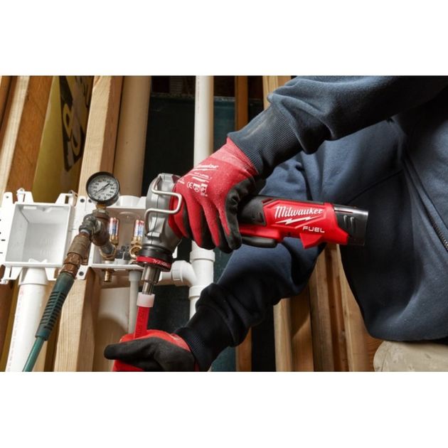 Субкомпактний розширювальний інструмент UPONOR® для системи Q&E MILWAUKEE M12 FUEL FPXP-0C 493347201, фото , зображення 3 | SNABZHENIE.com.ua Субкомпактний розширювальний інструмент UPONOR® для системи Q&E MILWAUKEE M12 FUEL FPXP-0C 493347201, фото , зображення 3 | SNABZHENIE.com.ua