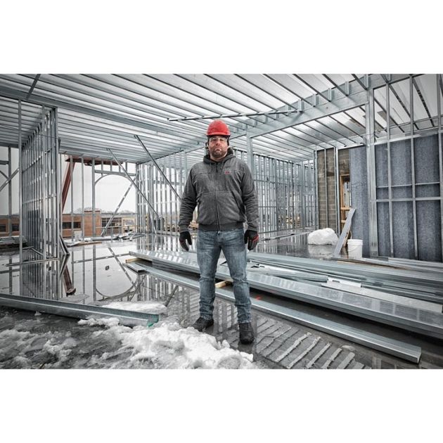 Серая толстовка с подогревом MILWAUKEE M12 HHBL3-0 (M), фото , изображение 7 | SNABZHENIE.com.ua Серая толстовка с подогревом MILWAUKEE M12 HHBL3-0 (M), фото , изображение 7 | SNABZHENIE.com.ua