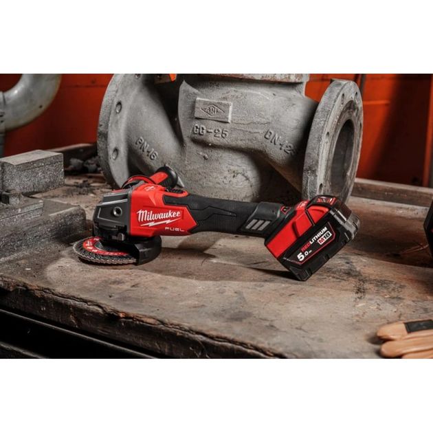 Углошліфувальна машина MILWAUKEE 125 мм M18 FSAGV125XB-0X FUEL 4933478436, фото , зображення 10 | SNABZHENIE.com.ua Углошліфувальна машина MILWAUKEE 125 мм M18 FSAGV125XB-0X FUEL 4933478436, фото , зображення 10 | SNABZHENIE.com.ua