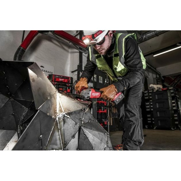 Углошлифовальная машина MILWAUKEE M18 ONEFSAG 125 мм FUEL 4933478435, фото , изображение 8 | SNABZHENIE.com.ua