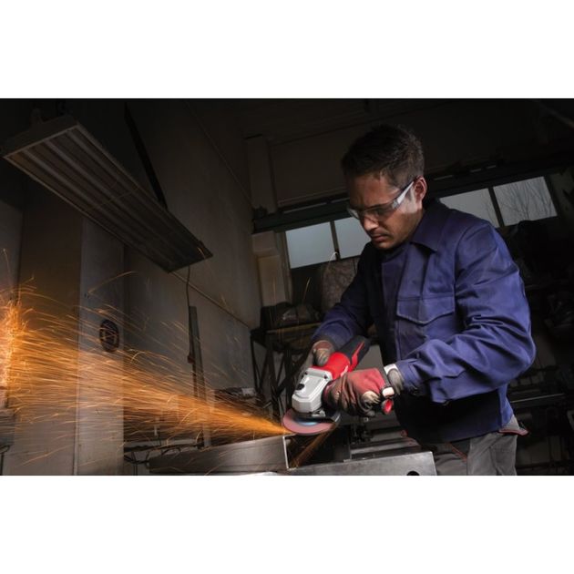 Углошліфувальна машина MILWAUKEE 125 мм AGV 15-125 XC 4933428120, фото , зображення 4 | SNABZHENIE.com.ua Углошліфувальна машина MILWAUKEE 125 мм AGV 15-125 XC 4933428120, фото , зображення 4 | SNABZHENIE.com.ua