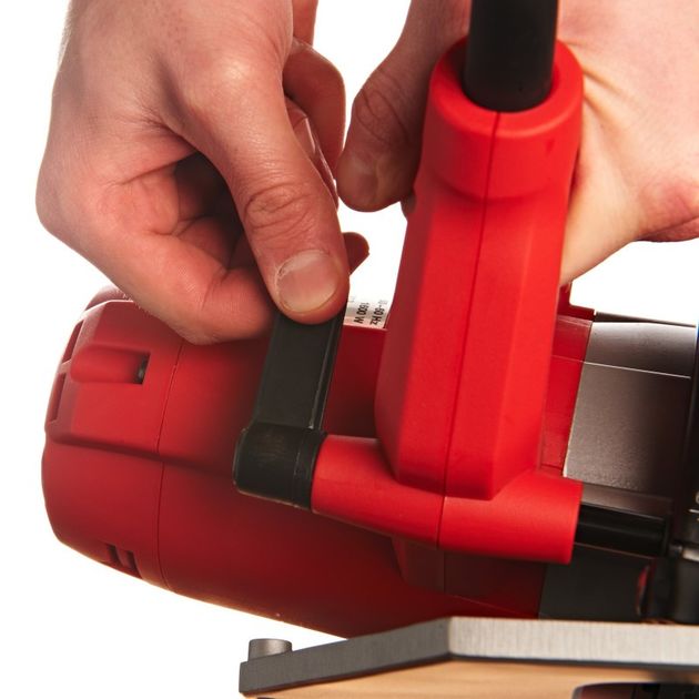 Циркулярная пила MILWAUKEE CS 60, 184 мм, артикул 4933419225, фото , изображение 3 | SNABZHENIE.com.ua