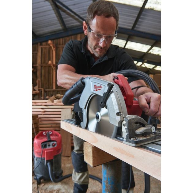 Циркулярная пила MILWAUKEE CS 85 CBE 4933451116, фото , изображение 4 | SNABZHENIE.com.ua Циркулярная пила MILWAUKEE CS 85 CBE 4933451116, фото , изображение 4 | SNABZHENIE.com.ua