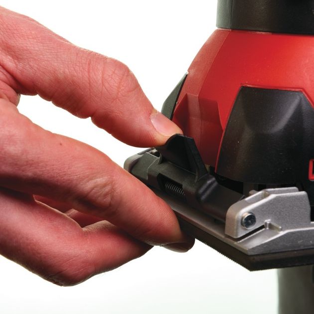 Шлифовальная машина MILWAUKEE SPS 140, артикул 4933447015, фото , изображение 5 | SNABZHENIE.com.ua