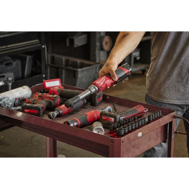 Аккумуляторная трещотка MILWAUKEE M12 FHIR14LR-0, 1/4" (47 Нм), фото , изображение 4 | SNABZHENIE.com.ua Аккумуляторная трещотка MILWAUKEE M12 FHIR14LR-0, 1/4" (47 Нм), фото , изображение 4 | SNABZHENIE.com.ua