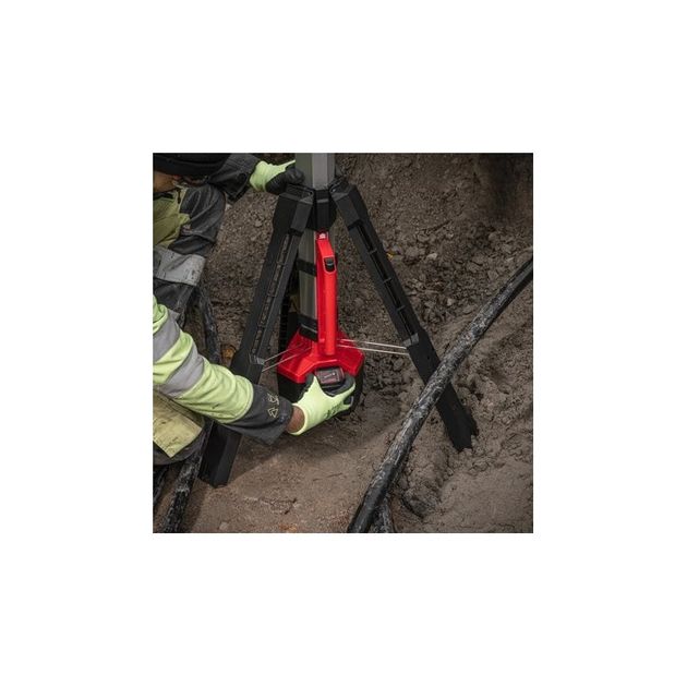 Напольний світлодіодний прожектор TRUEVIEW 2800 люмен M18 SAL2-502B MILWAUKEE, фото , зображення 3 | SNABZHENIE.com.ua