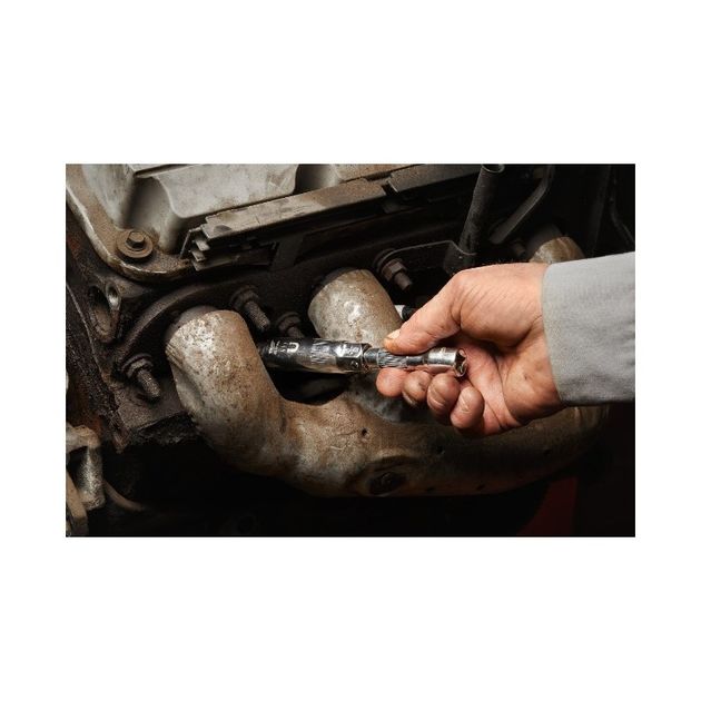 Головка свечная 3/8'' 16 мм с магнитом MILWAUKEE, фото , изображение 3 | SNABZHENIE.com.ua Головка свечная 3/8'' 16 мм с магнитом MILWAUKEE, фото , изображение 3 | SNABZHENIE.com.ua