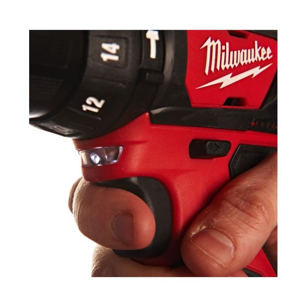 Дрель-шуруповерт акумуляторний ударний M12 BPD-202X крут. момент 30 MILWAUKEE, фото , зображення 7 | SNABZHENIE.com.ua