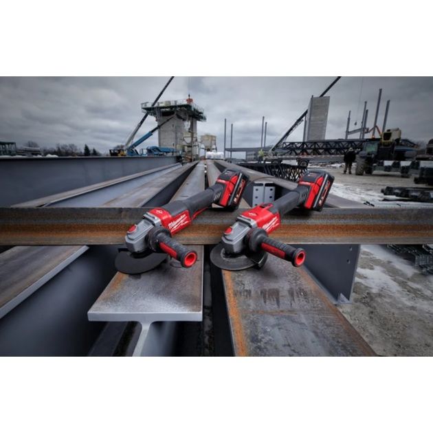 Угловая шлифовальная машина аккумуляторная MILWAUKEE M18FHSAG125XB-0, фото , изображение 10 | SNABZHENIE.com.ua