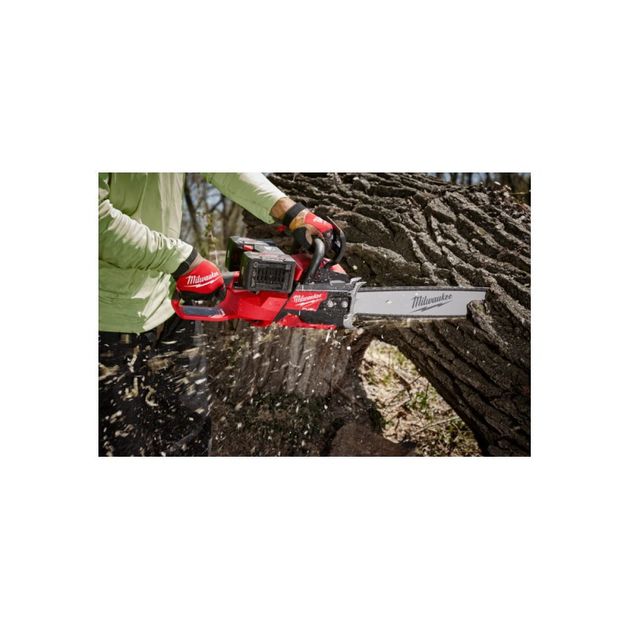 Пила цепная аккумуляторная бесщёточная шина 50 см M18 F2CHS50-0 (DUO BATT) MILWAUKEE, фото , зображення 5 | SNABZHENIE.com.ua